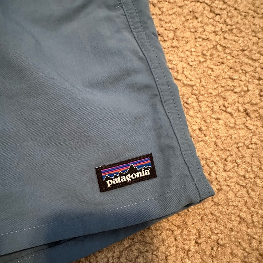 Patagonia Women's Barely Baggies 2.5 Shorts Size XS - Picture 9 of 10